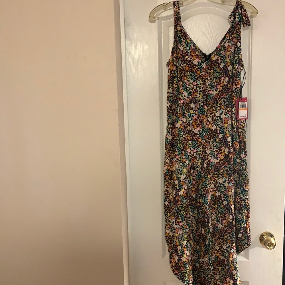 VINCE CAMUTO JUMPSUIT